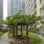 Minimalist And Comfort Studio Podomoro City Deli Medan Apartment By Travelio